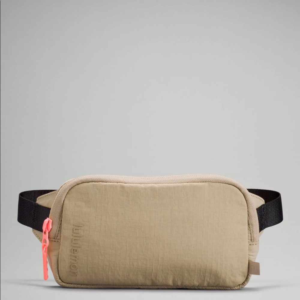 Lululemon Mini Belt Bag